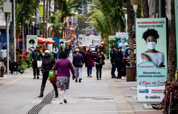 Movimentação do comércio no município de Osasco, na região oeste da Grande São Paulo