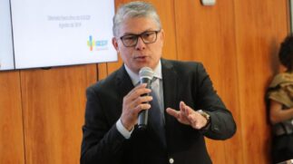 Os crimes de fraude à licitação, lavagem de dinheiro, crime contra a ordem econômica (cartel), organização criminosa, corrupção ativa e passiva são investigados