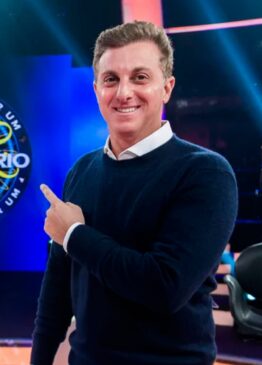 "Os filhos serão crianças por pouco tempo" Luciano Huck ao paparicar filha e fazer uma reflexão
