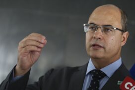 Wilson Witzel (PSC) est&aacute; sendo acusado de cometer irregularidades e desvios na &aacute;rea da sa&uacute;de. Ele nega as acusa&ccedil;&otilde;es.