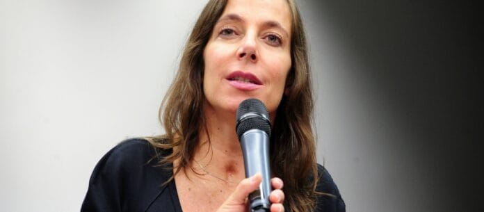 Gabrilli, 55, integra agora a maior bancada no Senado, que com a adição dela e de Eliziane Gama (Cidadania-MA) chega a 15 nomes e ultrapassa o PL, que tem 13 senadores