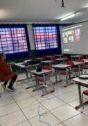 Estudantes de Porto Feliz durante aula remota; rede municipal conta com cerca de sete mil alunos
