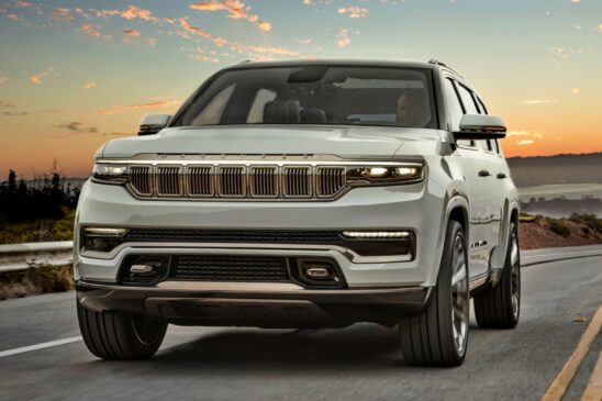 Novo Jeep Grand Wagoneer terá motor elétrico híbrido