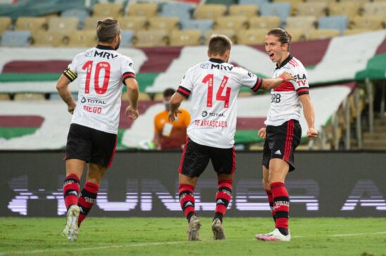 Flamengo venceu por 2 a 1