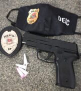 Material apreendido pela polícia