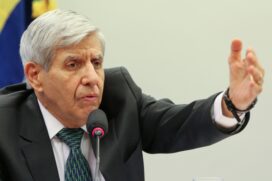 O ministro do Gabinete de Segurança Institucional (GSI), Augusto Heleno falou sobre a política ambiental