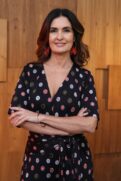 F&aacute;tima Bernardes n&atilde;o participou da grava&ccedil;&atilde;o da tradicional vinheta de final de ano da TV Globo.