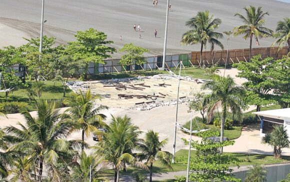 Com tudo no chão, Prefeitura de Santos poderá ter que arcar sozinha com os custos de um novo parque no Emissário Submarino