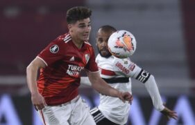 Neste ano, o São Paulo começou a se complicar logo na estreia
