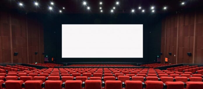 No Cinemark, os bilhetes mais baratos podem ser comprados em todas as sessões nas salas tradicionais 2D e 3D.