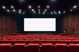 Sala de cinema vazia por consequ&ecirc;ncia da pandemia da Covid-19