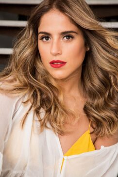 Camilla Camargo
