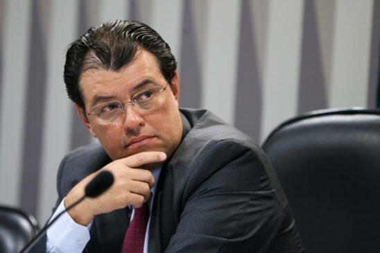 O senador Eduardo Braga (MDB-AM)