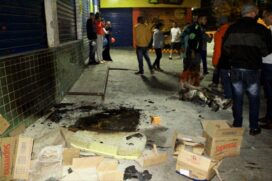 Ele foi queimado enquanto dormia na rua Antônio de Oliveira