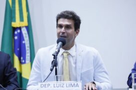 O deputado Luiz Lima (PSL-RJ) é o autor da proposta