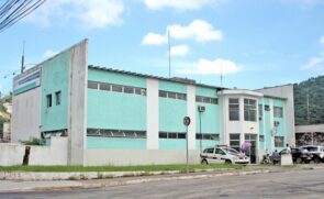 Prédio do IML está sucateado há meses e governos nada fazem