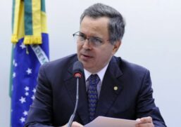 O deputado Félix Mendonça Júnior (PDT-BA) é o autor do projeto