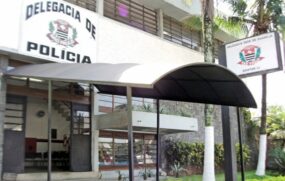 O caso foi registrado na Delegacia Sede de Guarujá
