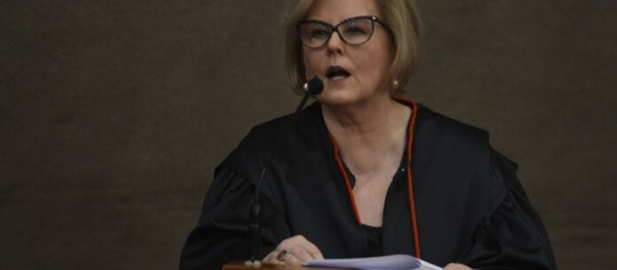 Ao continuar como relatora, Rosa terá maior controle sobre as ações