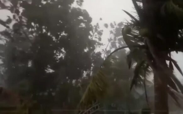 O fenômeno perdeu força após atingir a província de Quezon pela terceira vez e Batangas pela quarta vez