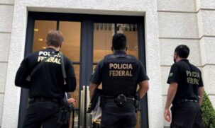 Policiais federais durante ação no estado de São Paulo; concurso para fazer parte da PF é concorrido