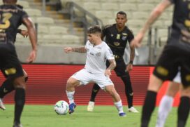 Soteldo perdeu chance clara de gol no primeiro tempo