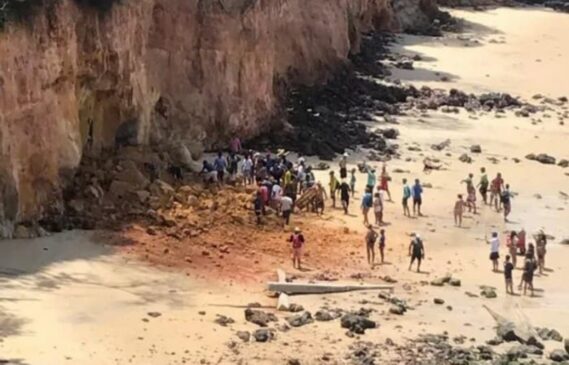 Praia de Pipa fica em Tibau do Sul, a cerca de 100 km de Natal