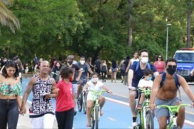 O Parque Ibirapuera vai passar a cobrar uma tarifa das empresas e treinadores que atuam com atividades esportivas
