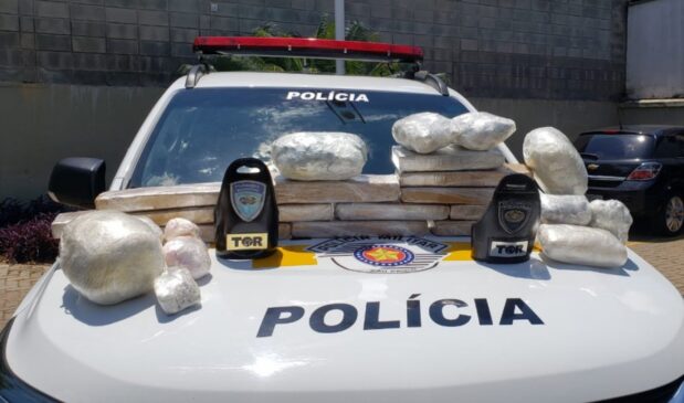 Polícia apreende drogas escondidas em bagagem de passageiros em Jundiaí