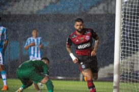 A vaga para as quartas de final será definida na próxima terça-feira (1), quando o Flamengo recebe o Racing no estádio do Maracanã