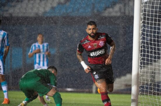 A vaga para as quartas de final será definida na próxima terça-feira (1), quando o Flamengo recebe o Racing no estádio do Maracanã