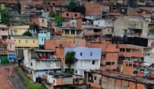 As fortes chuvas causaram transtornos na Região Metropolitana