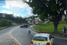 A troca de tiros aconteceu na avenida Paulo Ayres