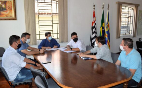 Prefeito de Porto Feliz Dr. Cássio Prado se reuniu na última semana com representantes do Serviço Autônomo de Água e Esgoto (SAAE)
