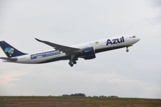 Pilotos e comissários de voo entrarão em greve a partir da 0h do dia 29 próximo (segunda-feira), por tempo indeterminado