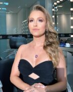 Carla Diaz