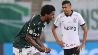 Luiz Adriano marcou duas vezes para o Palmeiras