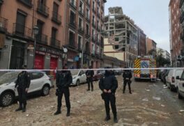Explosão no centro de Madri derruba parte de prédio e deixa mortos e feridos; local foi interditado