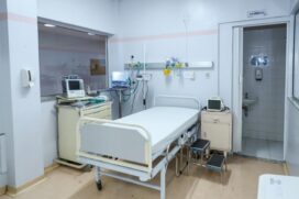 Leito hospitalar em Sorocaba; cidade do interior paulsta intensifica medidas de combate à pandemia