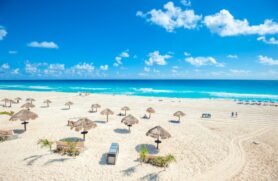 A cidade de Cancún aparece no topo das buscas do Kayak