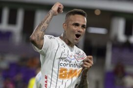 O meio-campista Luan