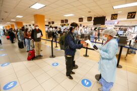 Checagens nos terminais são semelhantes às feitas durante a pandemia de Covid-19