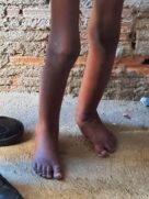 "Eu só queria algo para comer", afirma o menino durante um vídeo