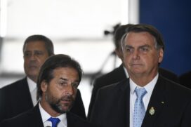 O presidente Jair Bolsonaro (sem partido) recebeu o presidente do Uruguai, Luís Alberto Lacalle Pou