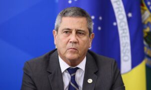 O ministro da Defesa, o general Walter Braga Netto falou sobre a forma de votação nas eleições