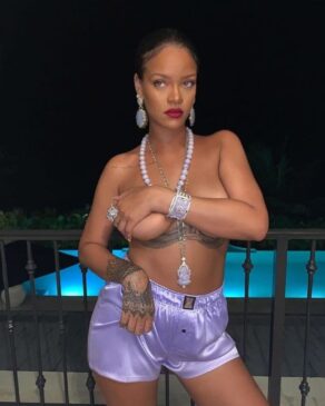 A cantora Rihanna