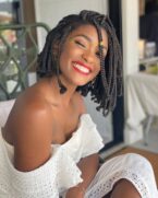 "Não me calo diante de racistas". A atriz Erika Januza ao falar sobre o preconceito racial à revista 'Pop-se'.