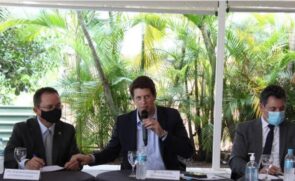 Salles em almoço da Frente Parlamentar Agropecuária quando já tinha sido diagnosticado com Covid