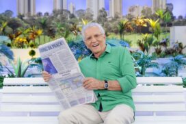 A Praça é Nossa, de Carlos Alberto de Nóbrega, está há mais de um ano com reprises