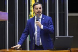 O projeto tramita em caráter conclusivo e será analisado pelas comissões antes de ser votado